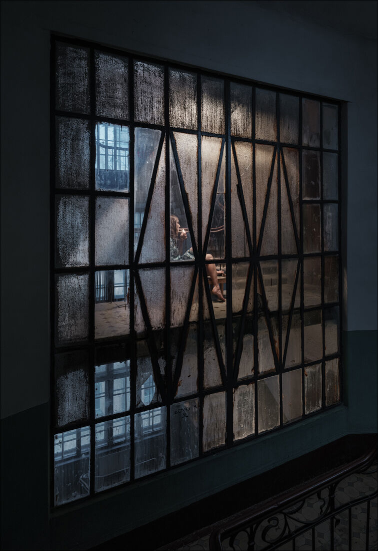 Пигментная печать,  пластификация,  бумага Fine Art Baryta,  135х92 см, тираж 1/7  Цена: ₽ 360,000,00