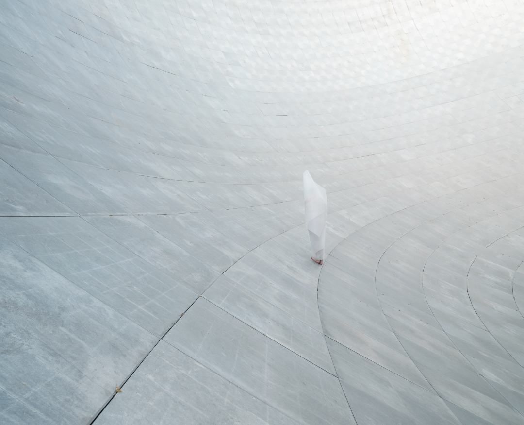 Пигментная печать,  пластификация,  бумага Fujifilm DP ll Pearl,  123х100 см, тираж 1/7  Цена: ₽ 310,000,00